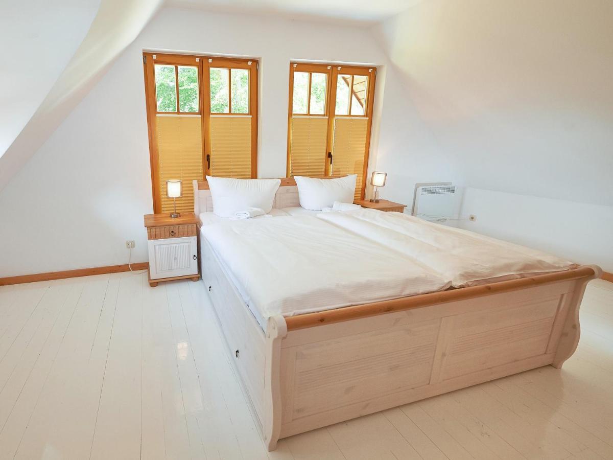 Strandschloesschen Sellin - Haushaelfte 4 Exterior foto